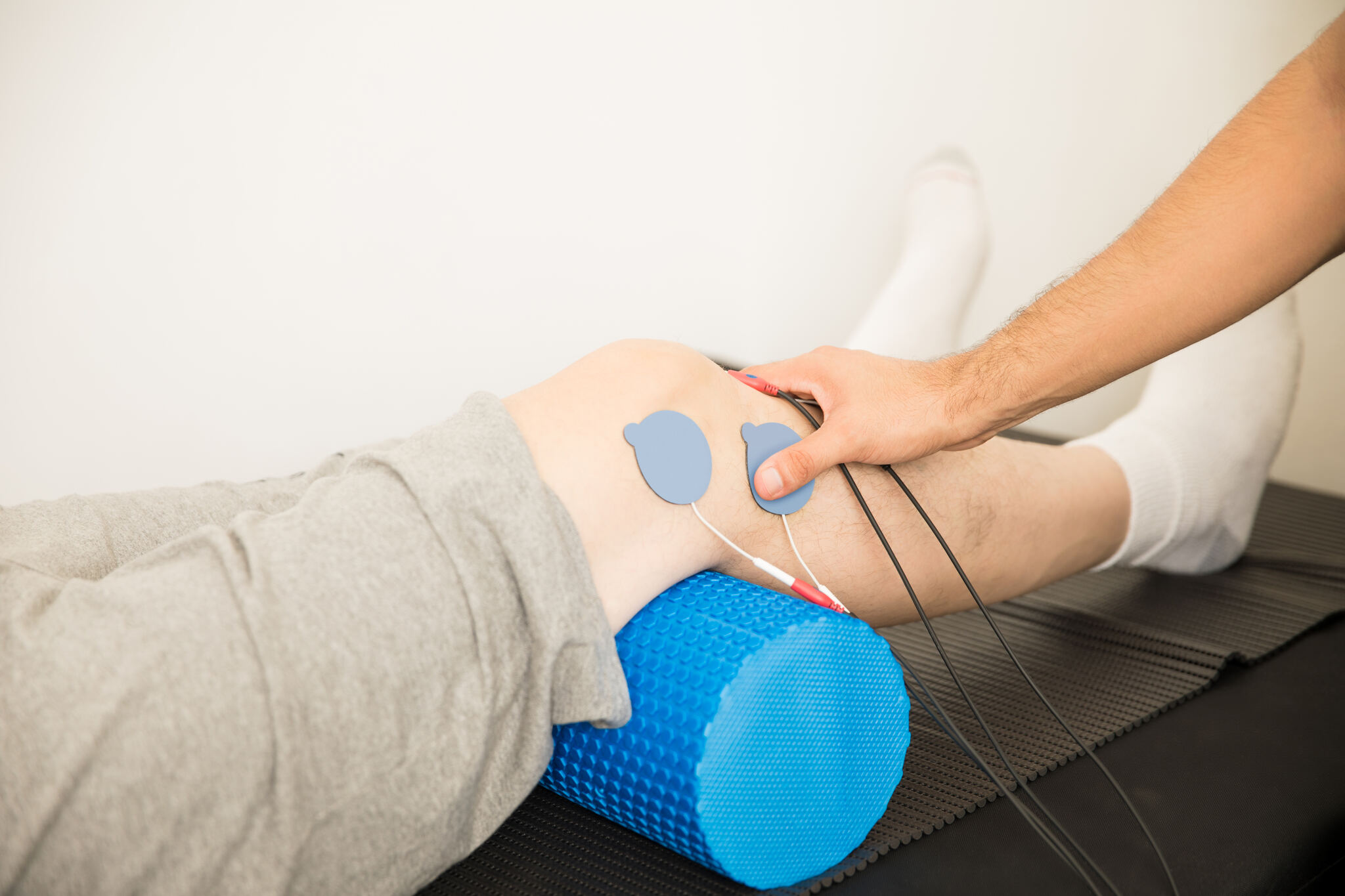 ARPwave therapy in session at Jorde Chiropractic Clinic